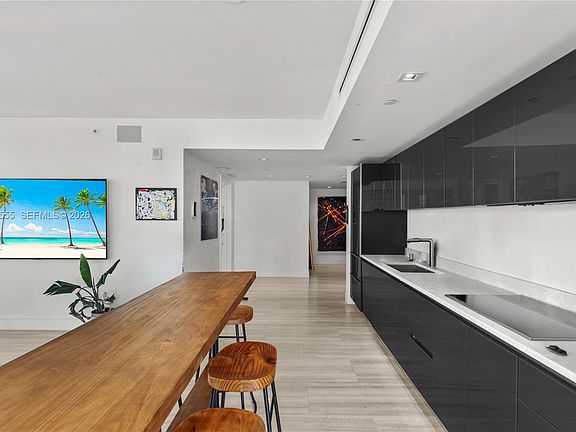 5th image of 1451 Brickell Ave Unit 1706