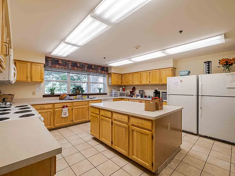 Summit View Place — Photo 6