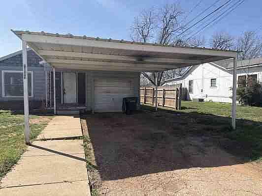 1st image of 2109 Edgemont Dr