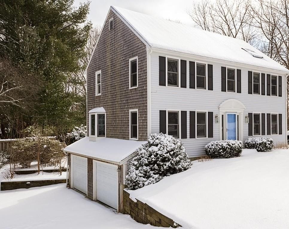 50 Hobart St, Hingham, MA 02043 Zillow