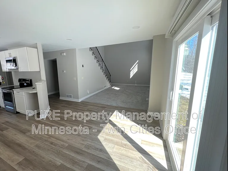 6605 Stillwater Blvd N — Photo 6