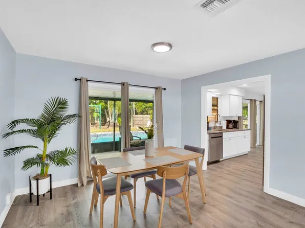 385 Keen Ter, Sebastian, FL 32958