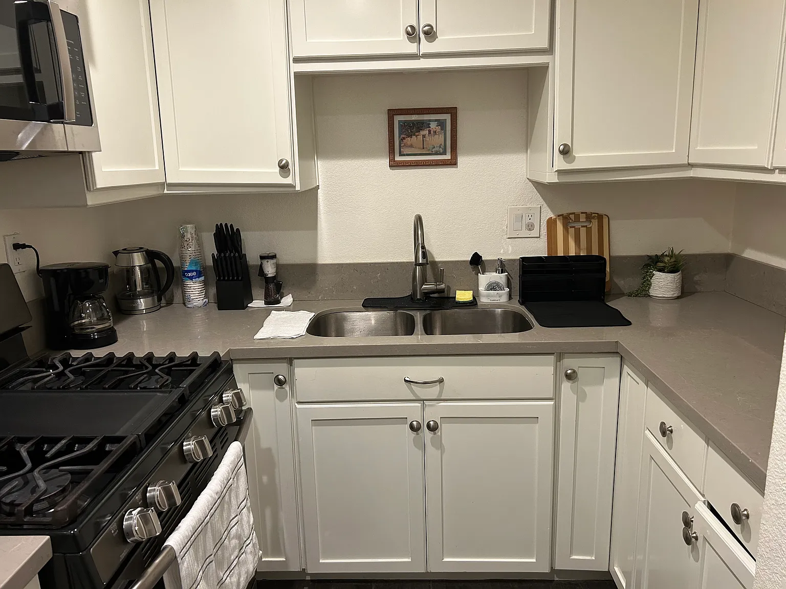 4 bed, 1059 sqft, $4,000 — Photo 4