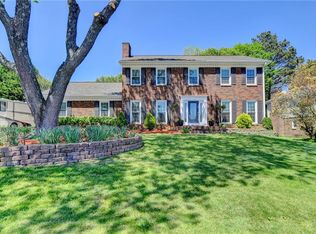 1238 Summit Chase Dr, Snellville, GA 30078