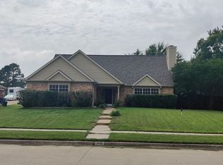 1940 Cedar Ridge Dr, Lewisville, TX 75067