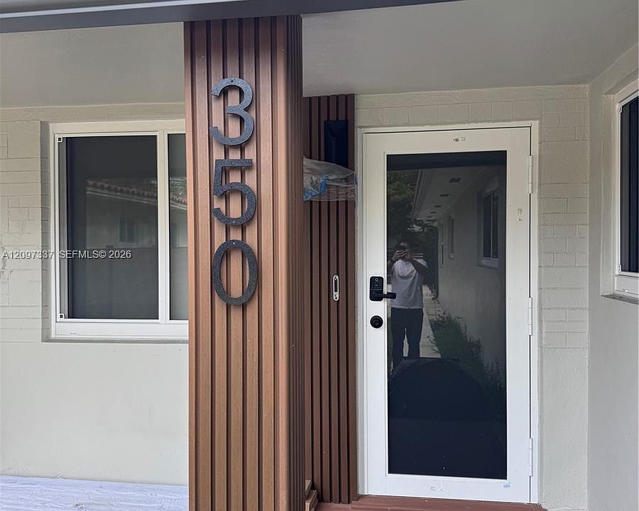 1st image of 350 SW 17th Rd #350