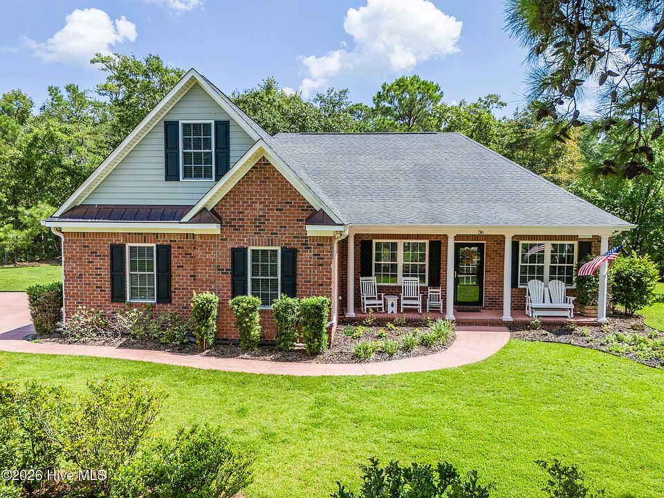 1st image of 36 Beaumont Circle