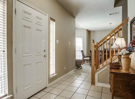 4th image of 339 Banbury Dr