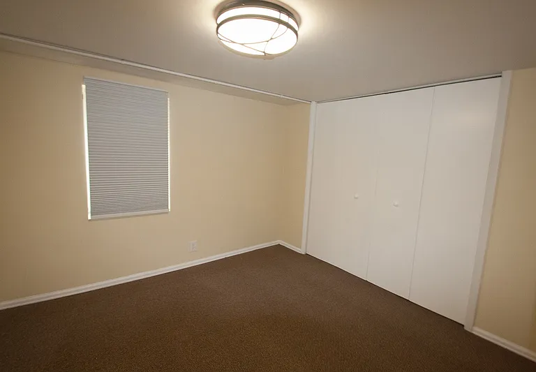 3733 Grove St — Photo 25
