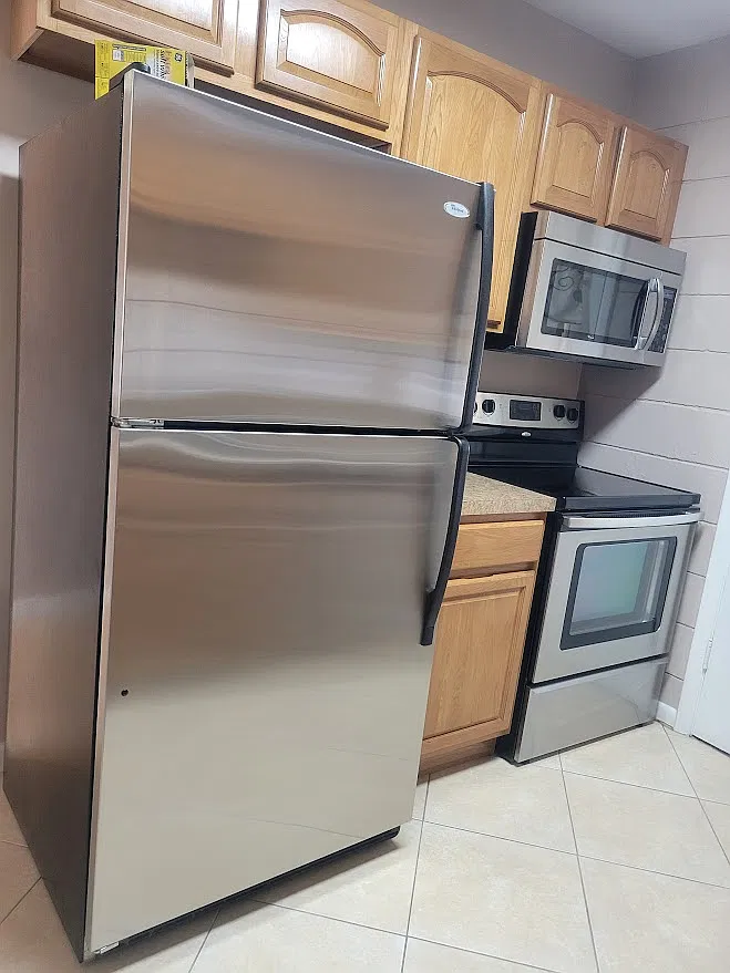 4975 San Jose Blvd — Photo 2