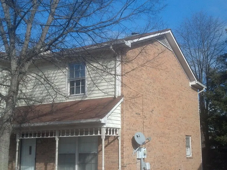 1620 N Tennessee Blvd — Photo 1