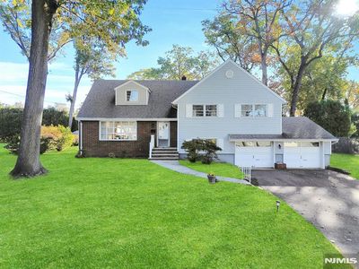 517 Howard St, Township Of Washington, NJ, 07676