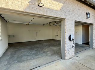 753 Griffin Park Cir, Birmingham, AL 35242