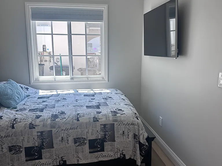 210 S Orchard Dr — Photo 8