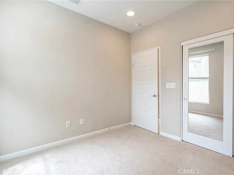 20328 Paseo Las Olivas — Photo 15