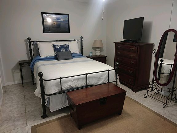 5th image of 190 E Olmstead Dr Unit C2