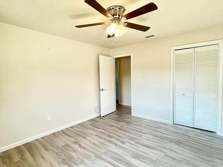 3025 Briarwood Ln — Photo 30