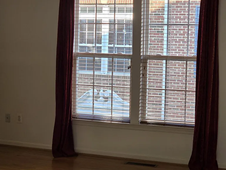 3685 Madison View Ln — Photo 16