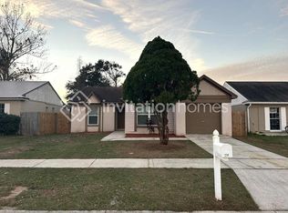 234 Regal Park Dr, Valrico, FL 33594