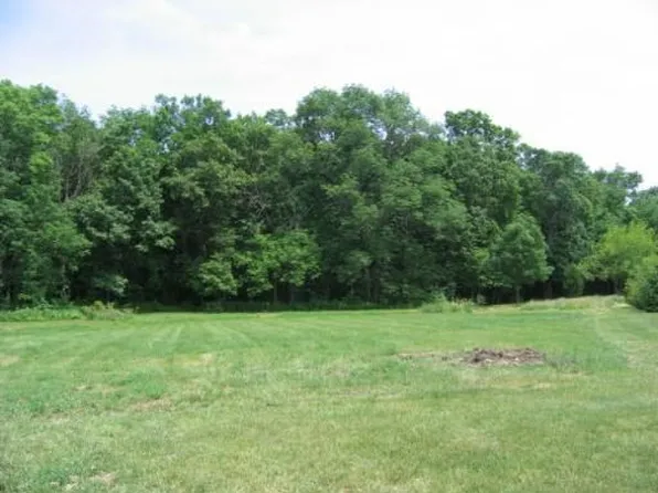 2946 E 1479th Rd, Ottawa, IL 61350