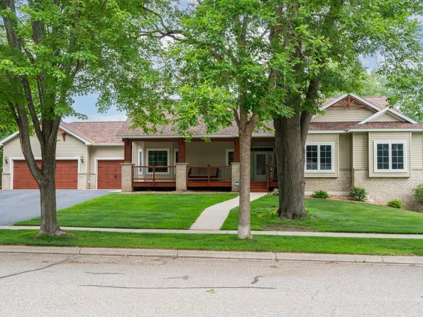 1805 Maple Ln, Saint Cloud, MN 56304