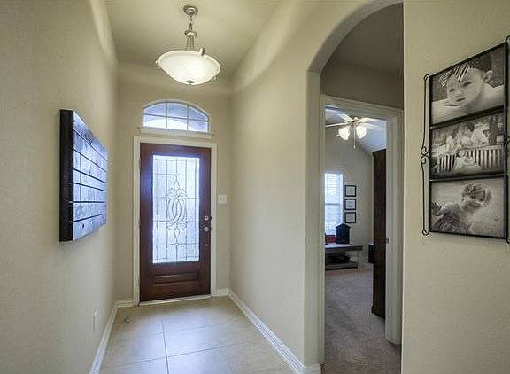 3rd image of 1633 Suncatcher Way