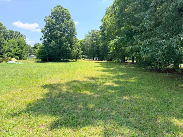 513 Nc Highway 100, Whitsett, NC 27377