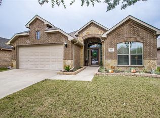 206 Range Rd, Waxahachie, TX 75165