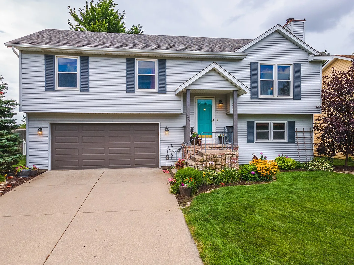 607 Phaeton Pl photo 1