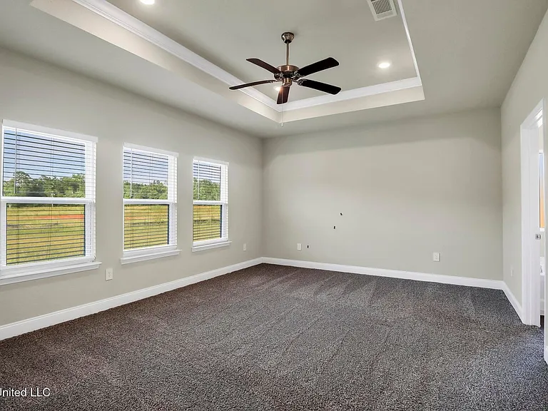 8025 Crawford Dr — Photo 7