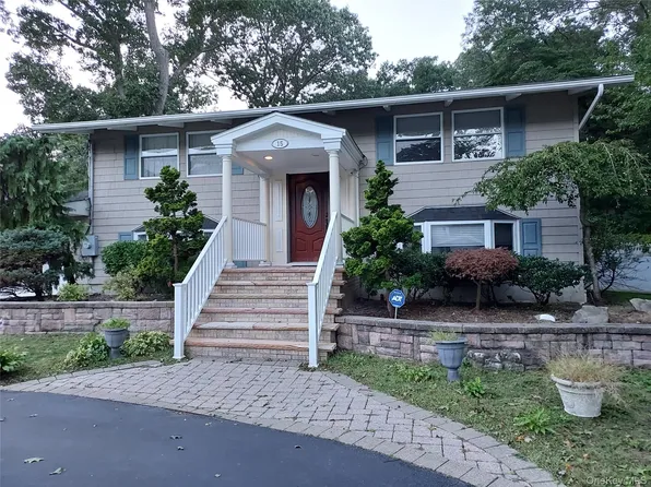 (undisclosed Address), East Setauket, NY 11733