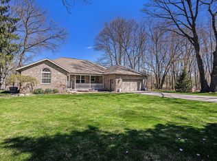 15415 Oak Dr, Spring Lake, MI 49456