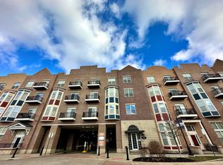 1145 Napoleon St APT 304, South Bend, IN 46617