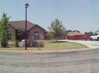 5938 Lyndhurst Dr, San Angelo, TX 76901