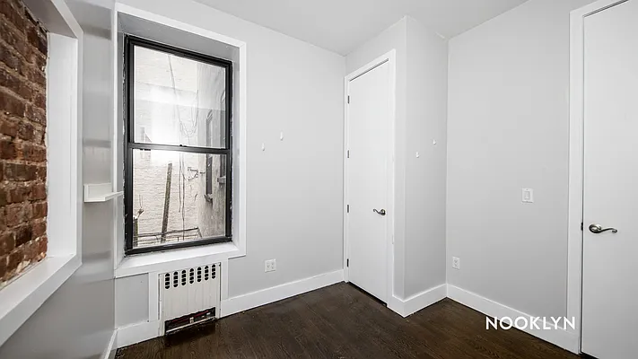 Rented by Nooklyn NYC LLC | media 11