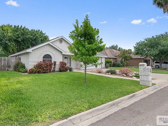2nd image of 1711 Crown Pointe Blvd