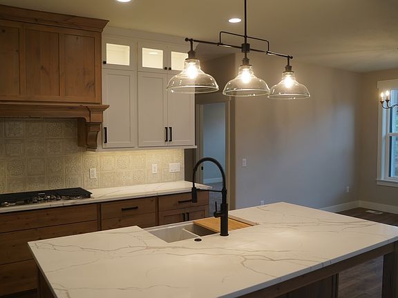 5th image of 420 E Sabra Way #109