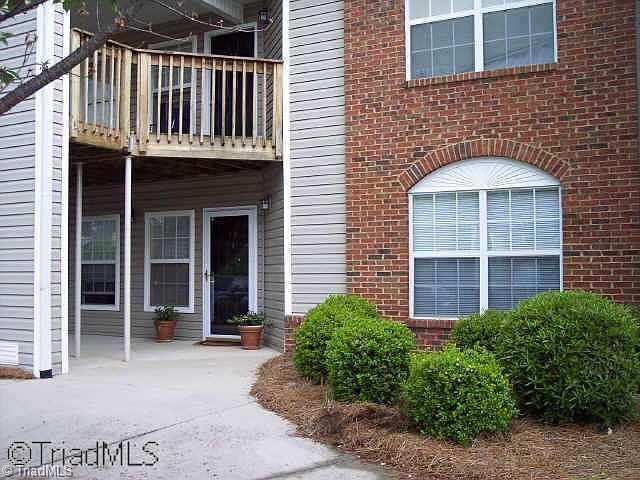 1st image of 2640 Ingleside Dr #1D