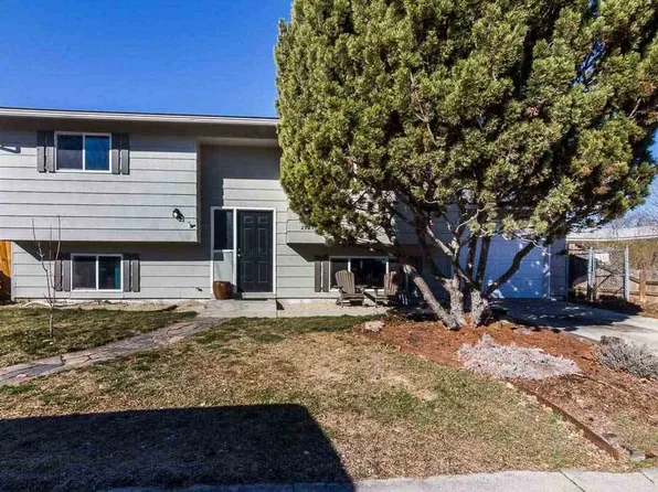 2923 N Coventry Pl, Boise, ID 83704