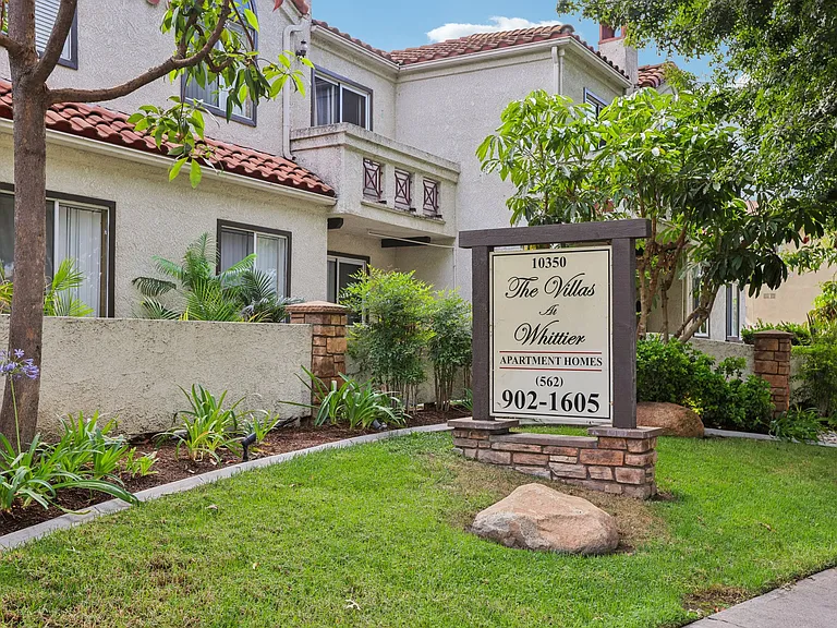 Villas at Whittier — Photo 42