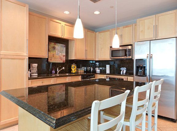 2nd image of 310A Padre Blvd