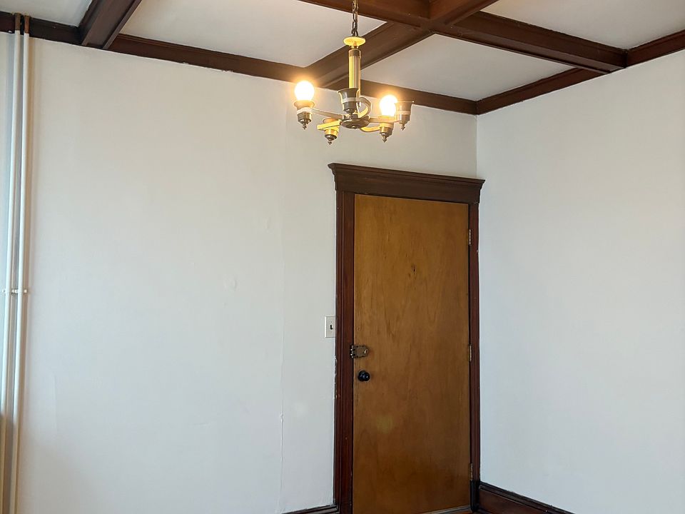 1st image of 327 Faneuil St APT 1A
