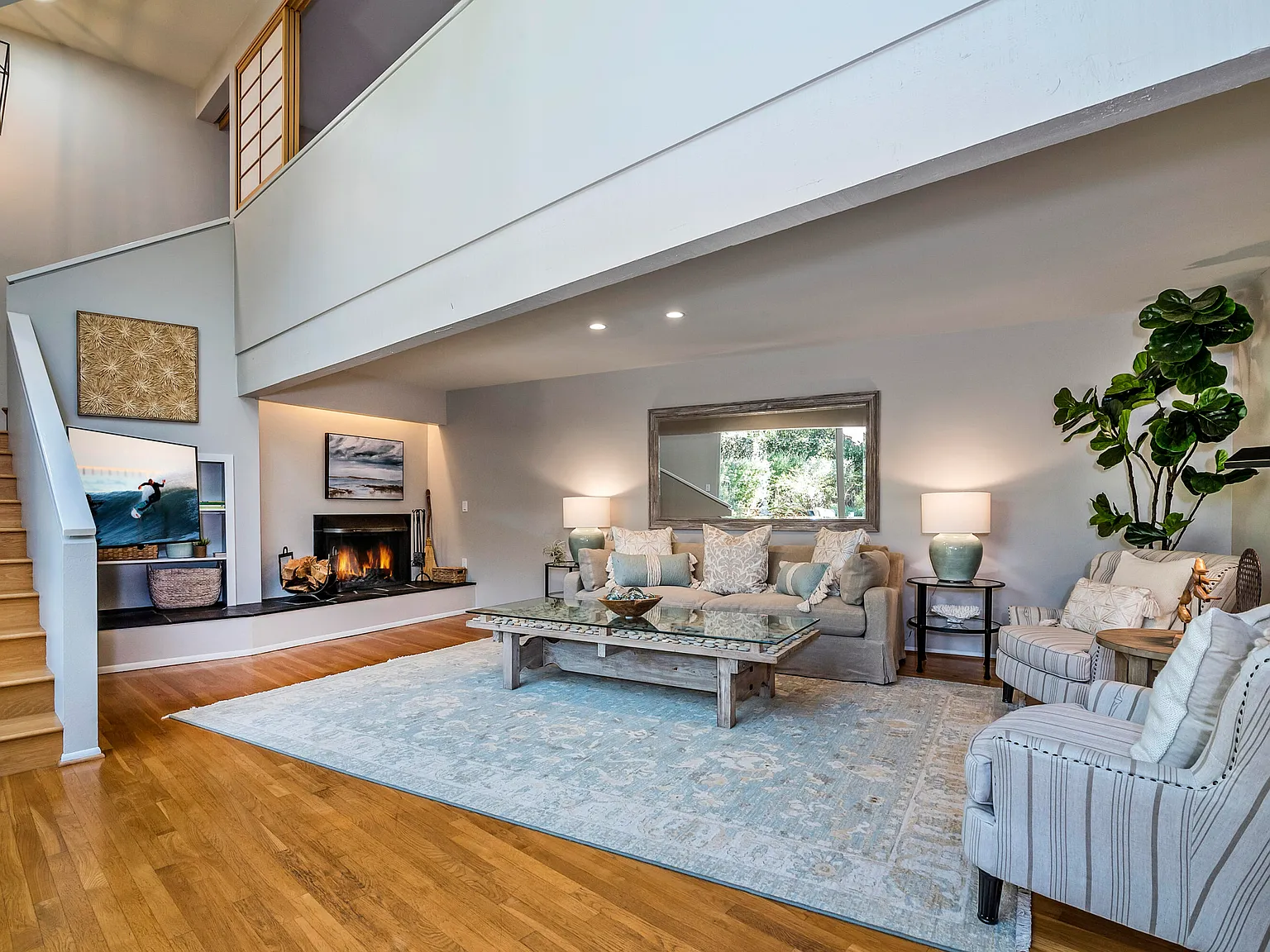 2 bed, 2.0 bath, 1726 sqft, $10,000 — Photo 3
