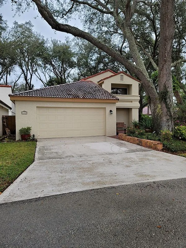 Building Photo - 1154 W Winged Foot Cir