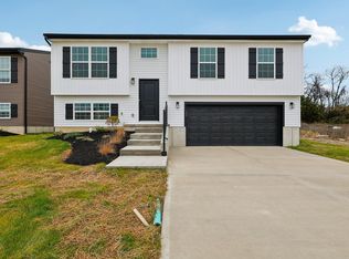 123 Belmont Ct, Williamstown, KY 41097