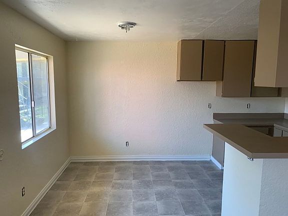 2nd image of 3665 N East St #36