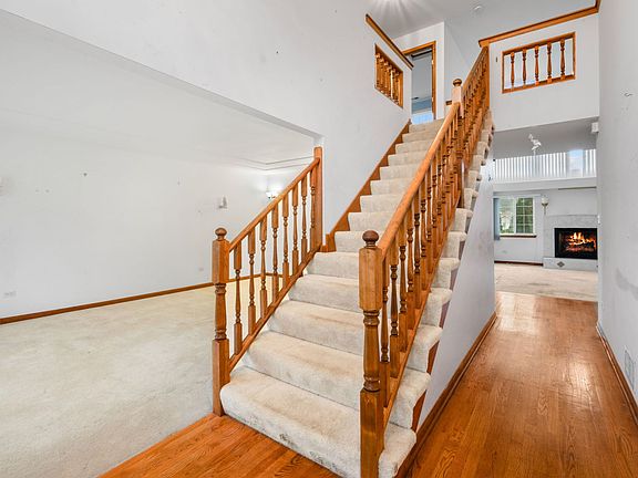 2nd image of 18127 Charlotte Dr