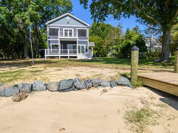 27122 Underhill Point Rd, Onancock, VA 23417