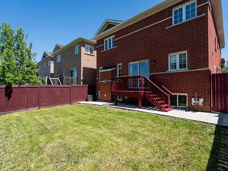 85 Williamson Dr — Photo 28
