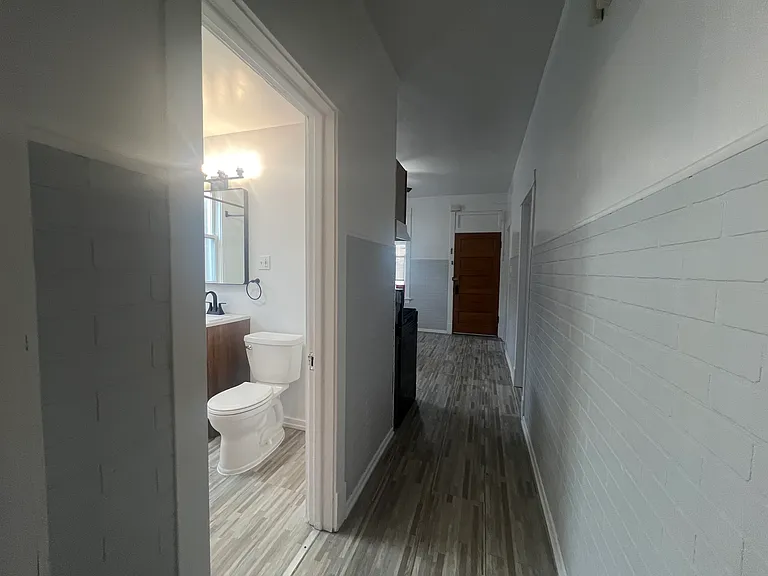 1606 S Austin Blvd #2 — Photo 5